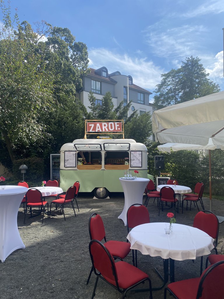 Barwagen beim Firmenfest der ZAROF. GmbH